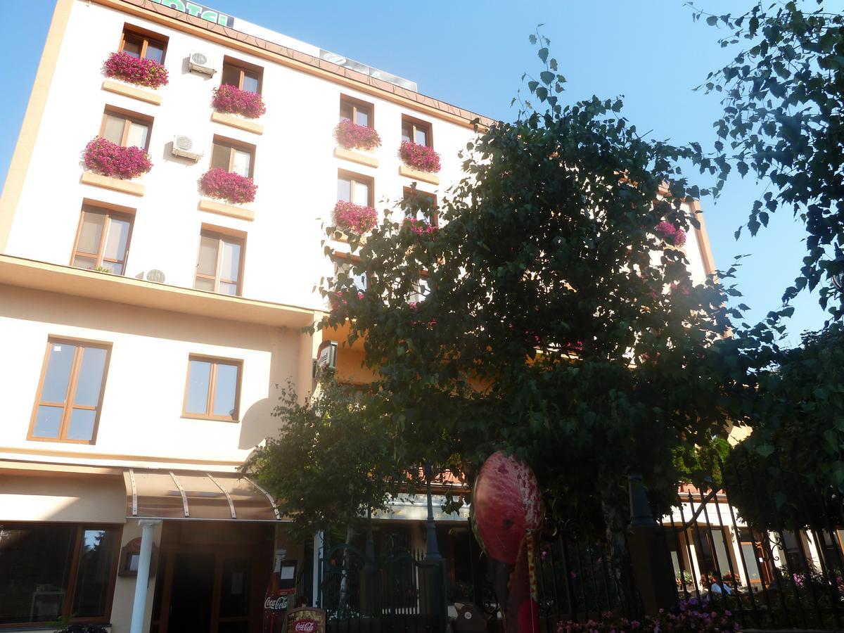 Hotel Central Sala Exteriör bild